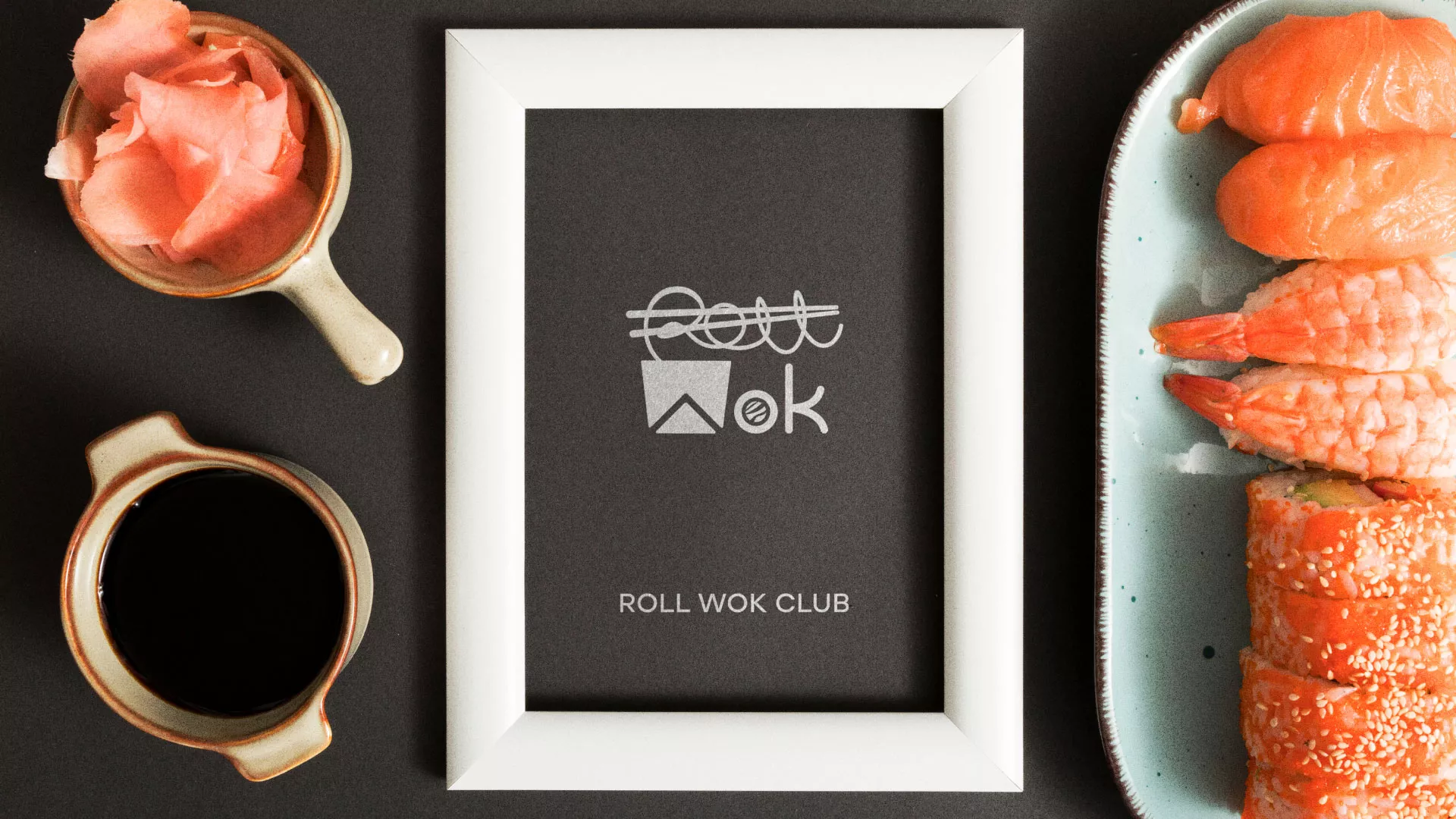 Разработка логотипа суши-бара «Roll Wok Club» в Верхотурье