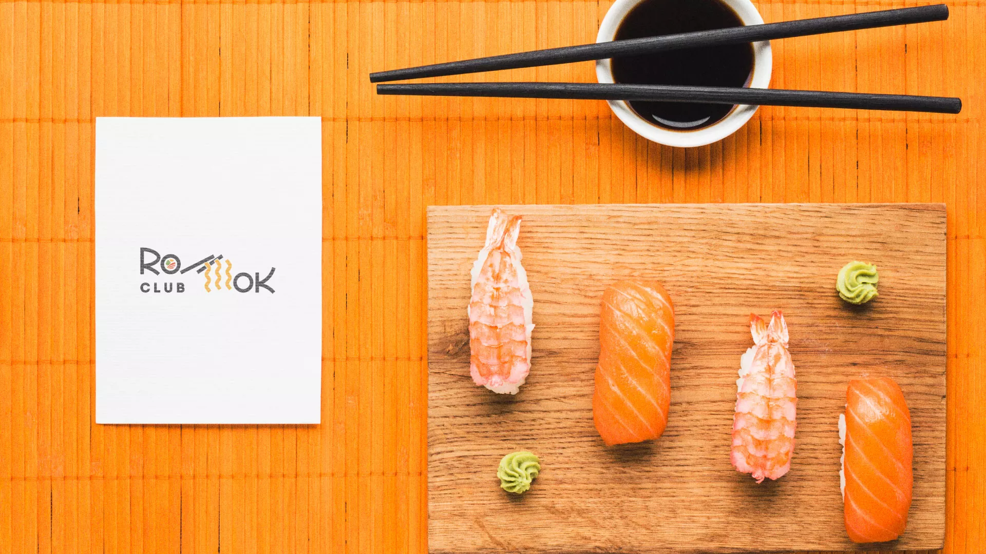 Создание логотипа суши-бара «Roll Wok Club» в Верхотурье