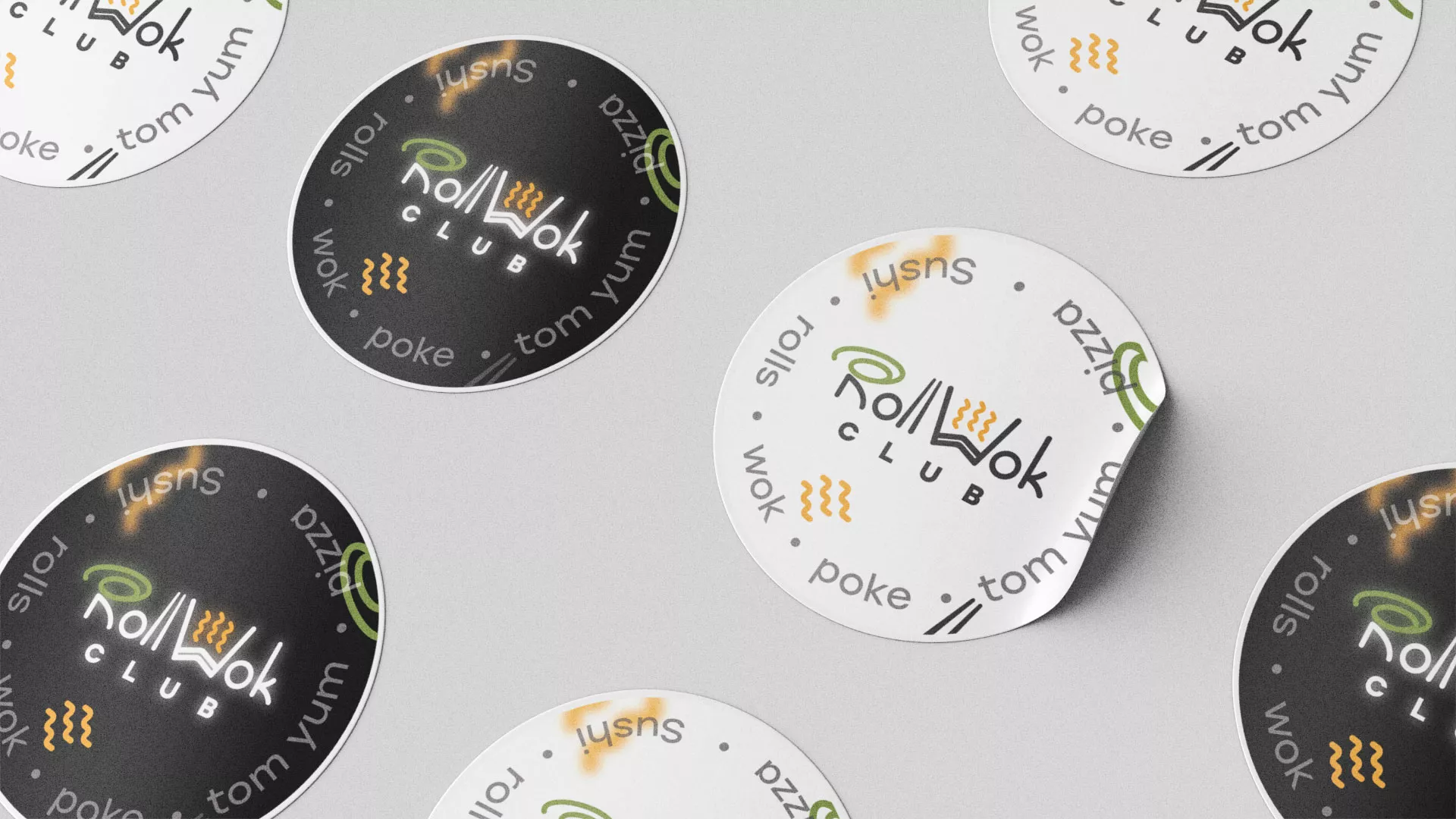 Разработка наклеек для суши-бара «Roll Wok Club» в Верхотурье